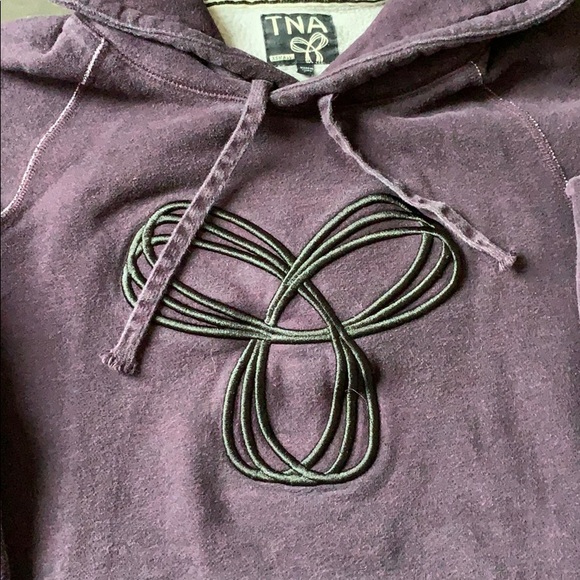 Aritzia TNA Ladies Hoodie. - Picture 3 of 4